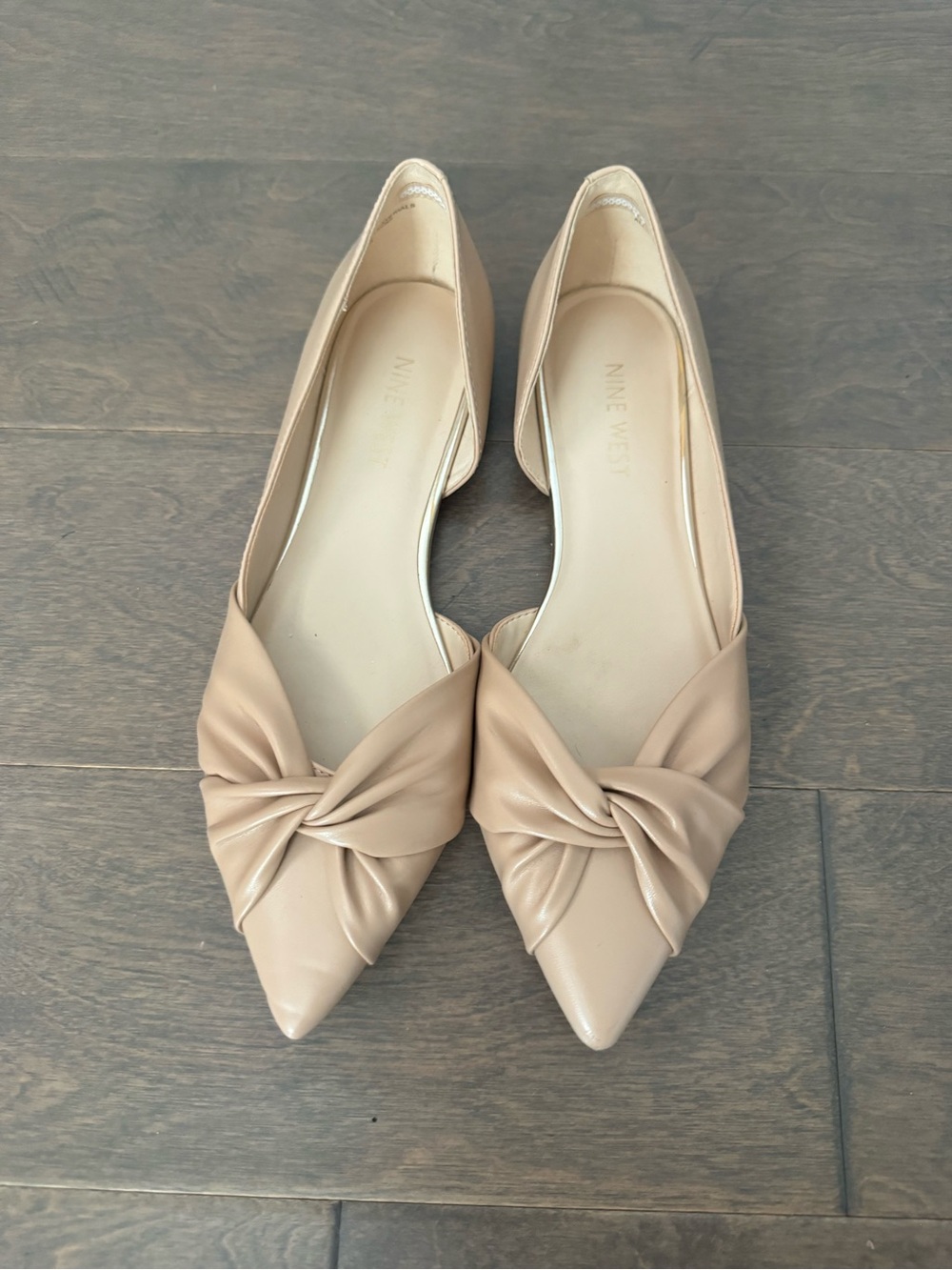 Nine West Beige Knot-Front Pointed Flats